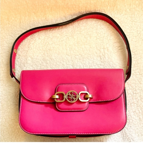 Guess Matching Bag and Wallet Bundle - Picture 2 of 9